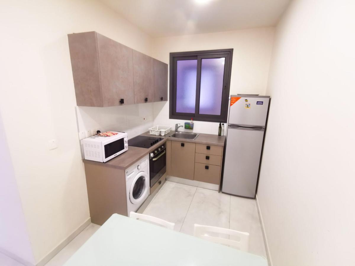 The White Pearl Apartment Ларнака Екстериор снимка